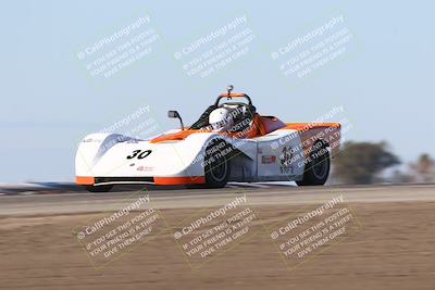 media/Oct-26-2025-CalClub SCCA (Sun) [[8ce1e69566]]/Group 6/Grapevine/